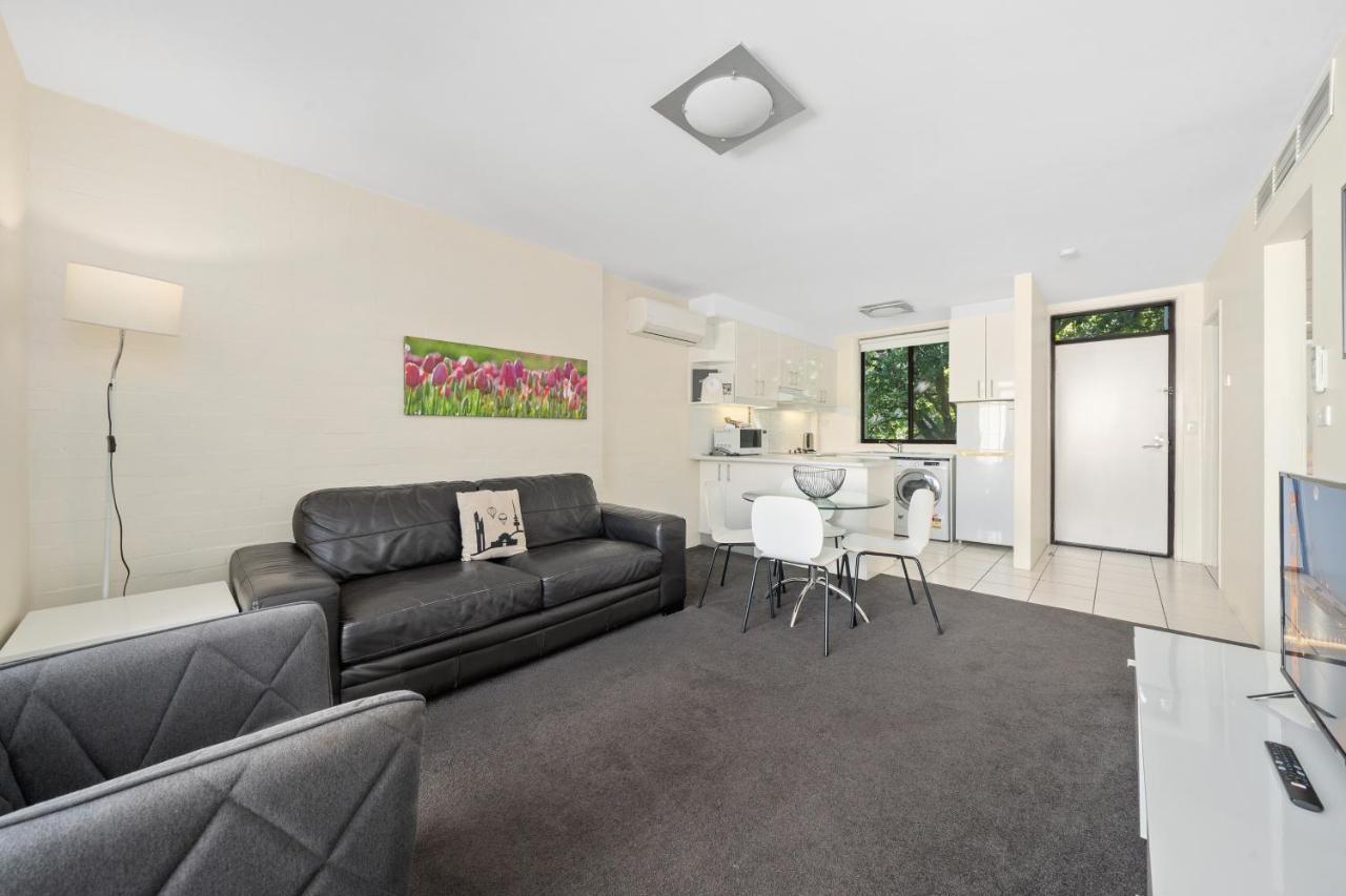 Manuka Park Serviced Apartments Κανμπέρα Εξωτερικό φωτογραφία