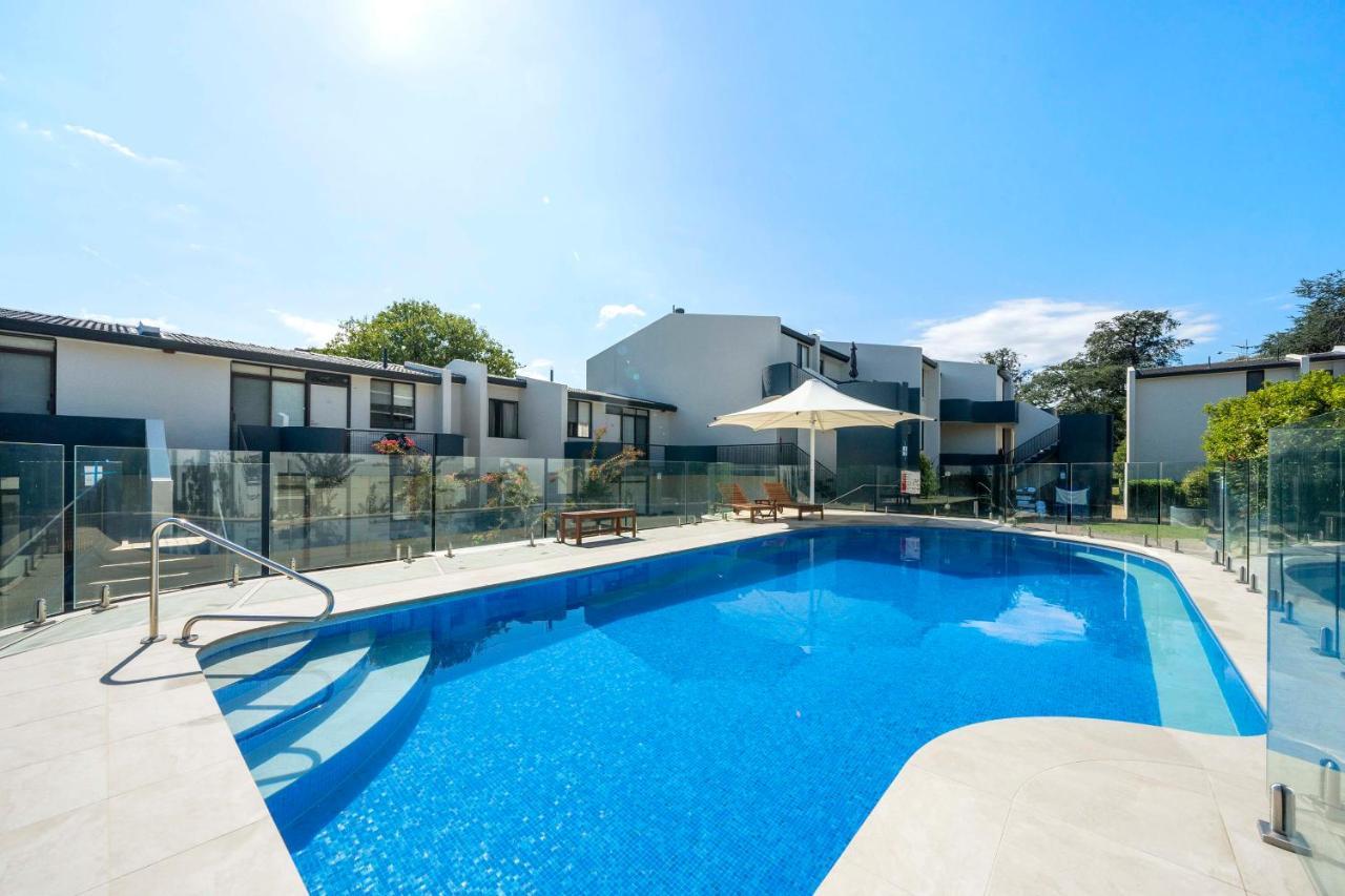 Manuka Park Serviced Apartments Κανμπέρα Εξωτερικό φωτογραφία