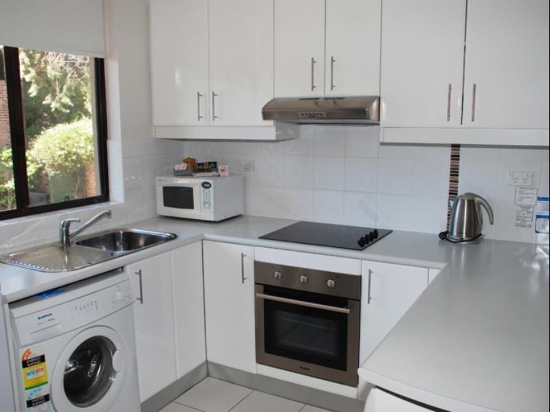 Manuka Park Serviced Apartments Κανμπέρα Εξωτερικό φωτογραφία
